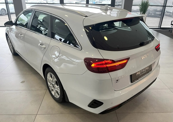 Kia Ceed cena 106900 przebieg: 36059, rok produkcji 2023 z Orzesze małe 232